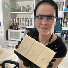 Charger l'image dans la galerie, Savon Stylisé - Blanchon & Eau de Glaces