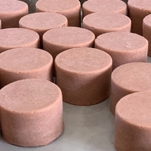 Charger l'image dans la galerie, Shampoing Solide - Miel & Épilobe des Îles